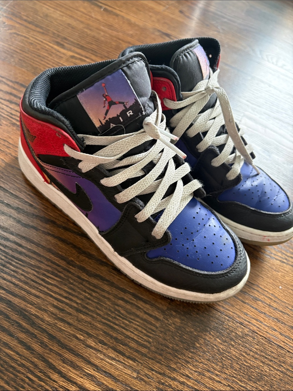 Nike Kids Sneakers in Purple, Red & Black